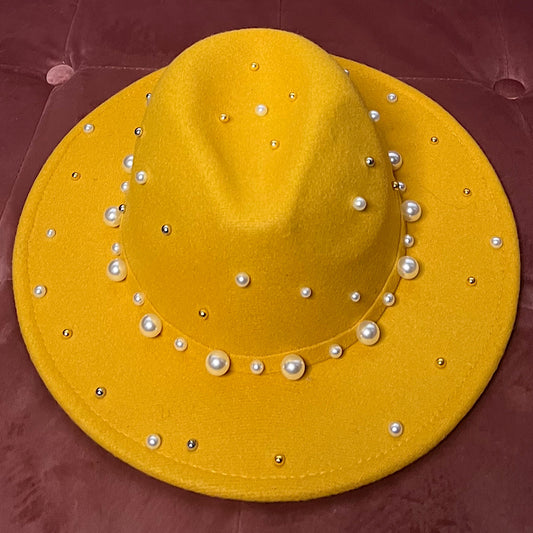 Yellow Pearl Fedora (Gold Pearls)